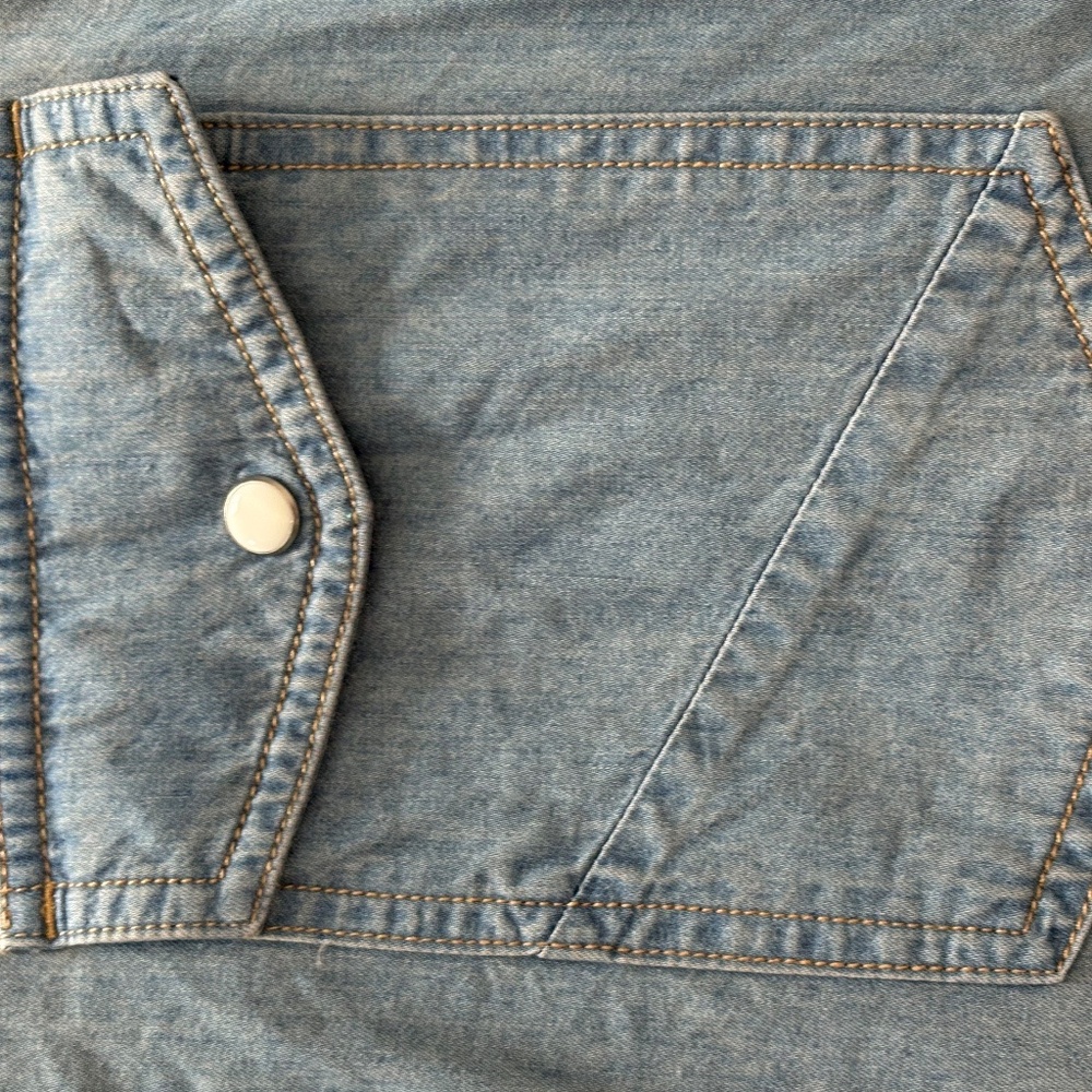 Men's Silver & Co. Denim Short Sleeve Shirt - Picture 4 of 7